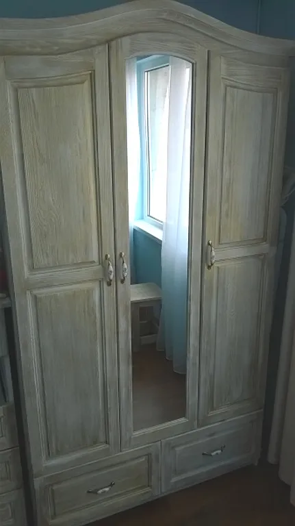Златен гардероб